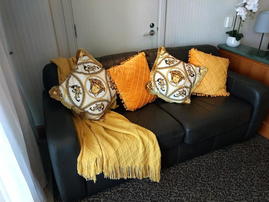 Luxury Privately Owned Ocean View Studio Apartments At O4Ks Gold Tower Gold Coast Luaran gambar
